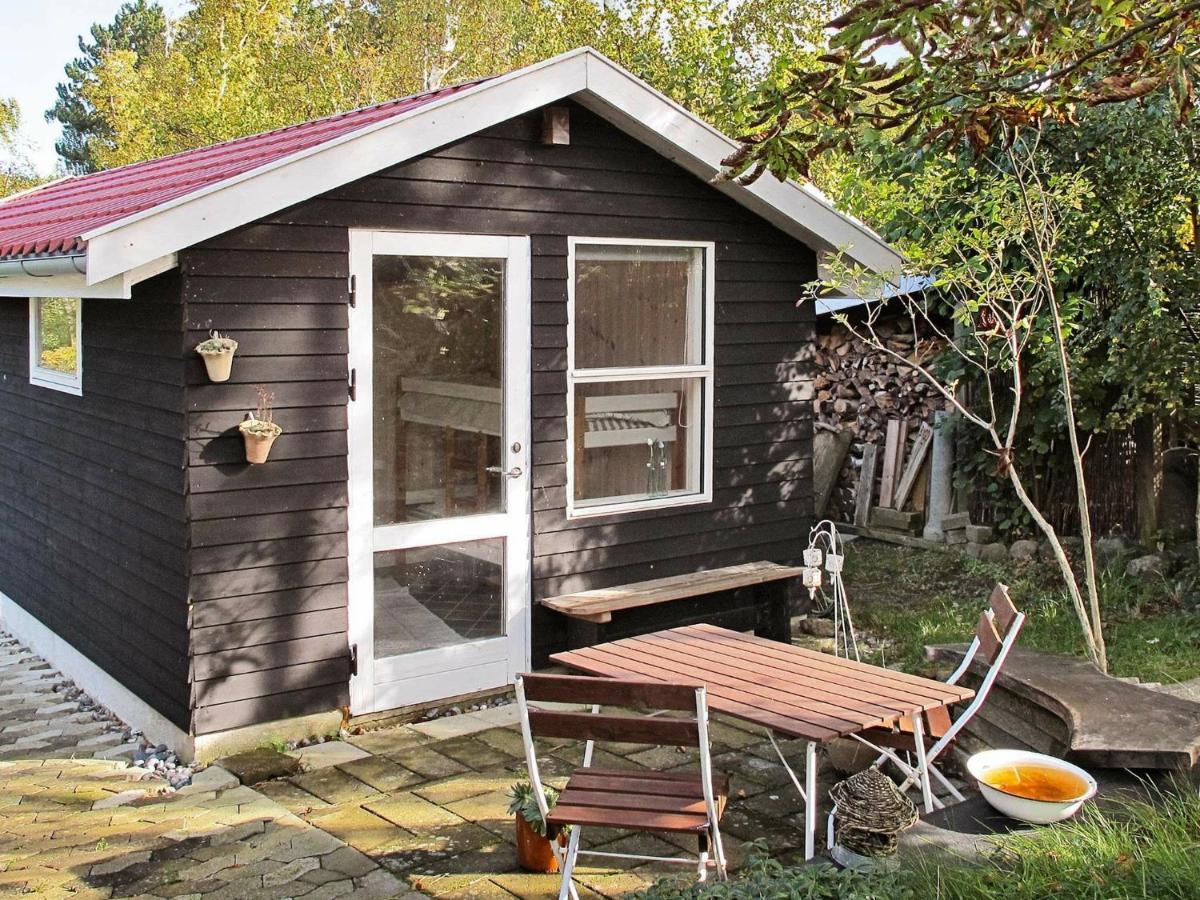 5 Person Holiday Home In 斯泰厄 外观 照片