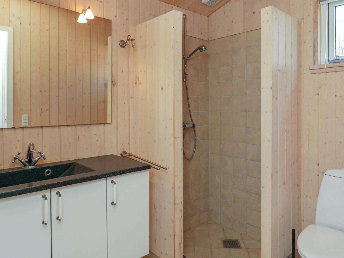 5 Person Holiday Home In 斯泰厄 外观 照片